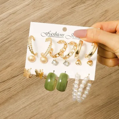 Golden Butterfly Pearl Crystal Earrings Set